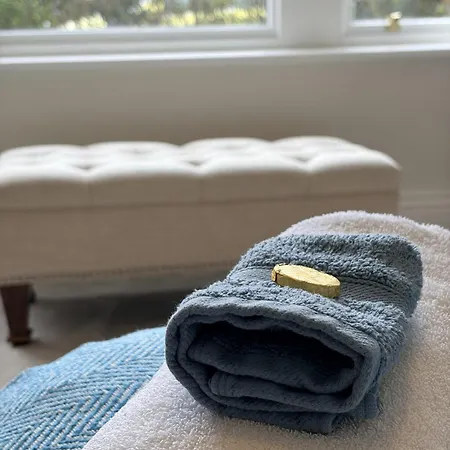 Garden Apartment, With Parking Apartamento