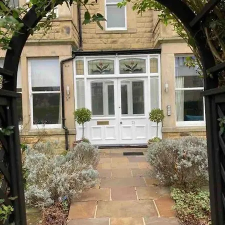 Garden Apartment, With Parking