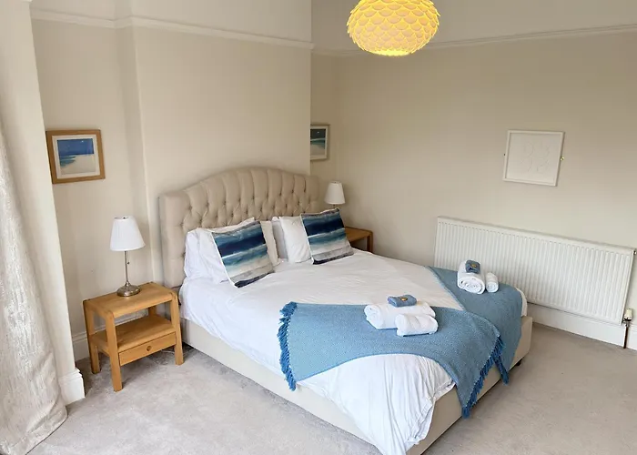 Garden Apartment, With Parking Harrogate